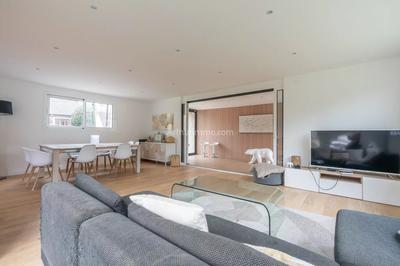 Maison - 175 m² - 7 pièces