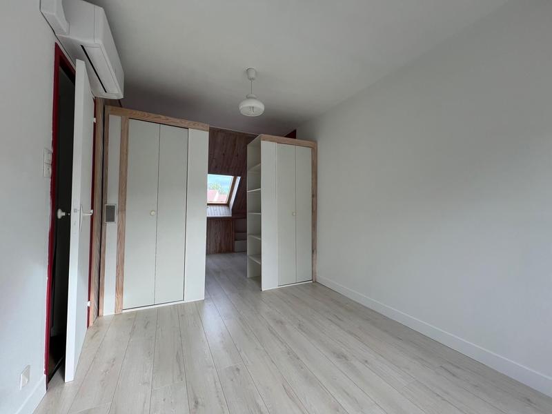 Maison - 130 m² - 7 pièces