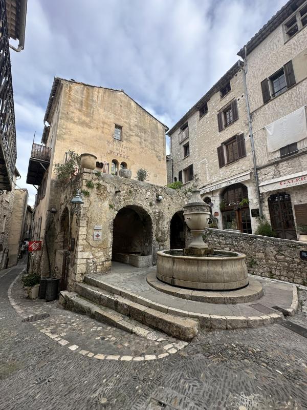 Maison - 140 m² - 9 pièces