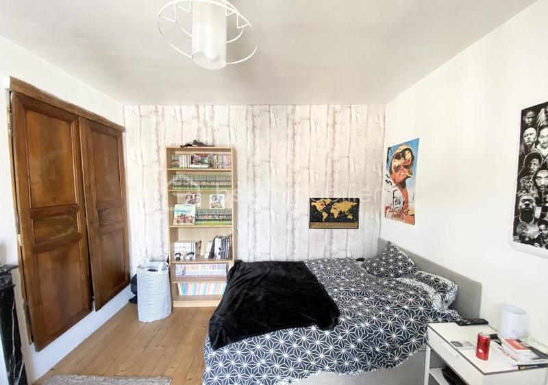 Maison - 180 m² - 6 pièces