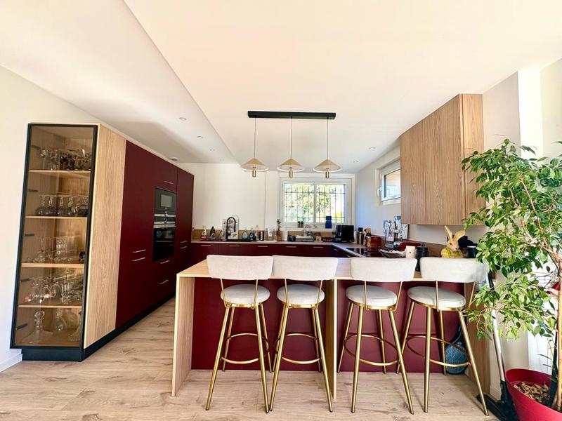 Maison - 81 m² - 3 pièces