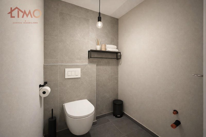 Maison traditionnelle - 99 m² - 5 pièces