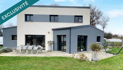 Maison - 140 m² - 6 pièces