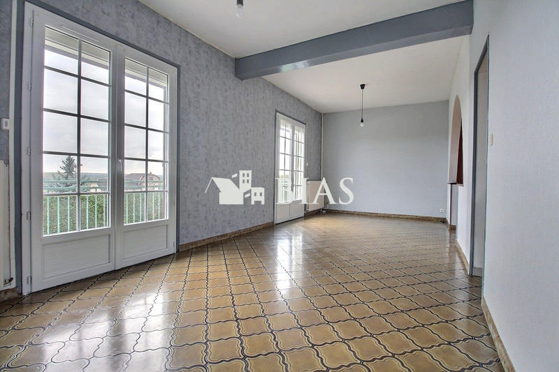 Maison - 123 m² - 7 pièces