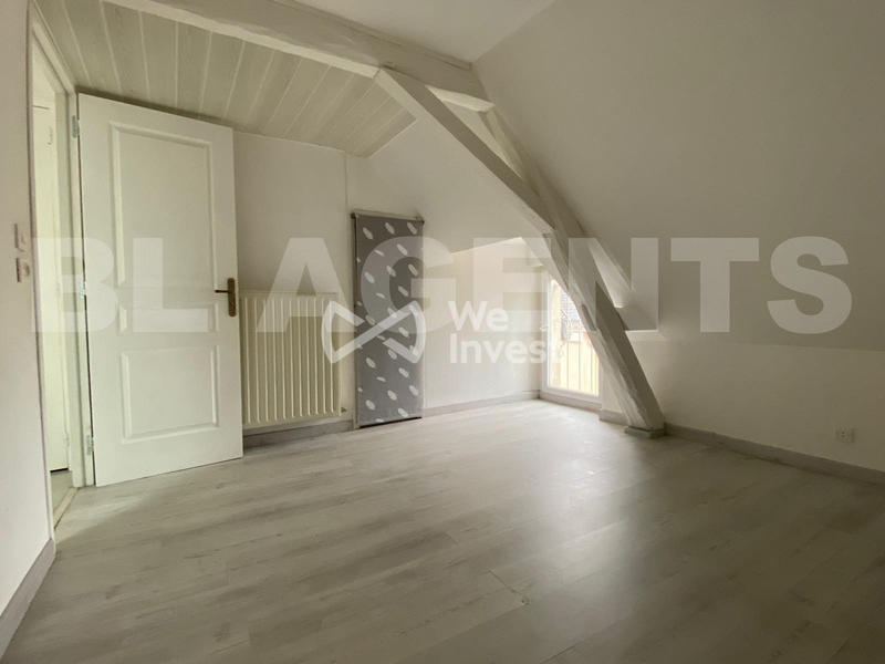 Maison ancienne - 177 m² - 9 pièces