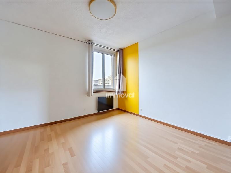 Appartement - 84 m² - 4 pièces