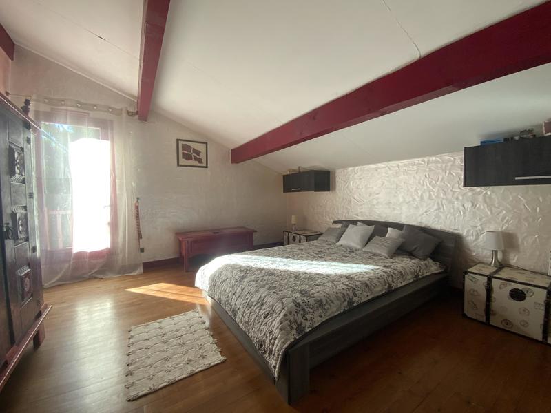 Maison - 170 m² - 7 pièces