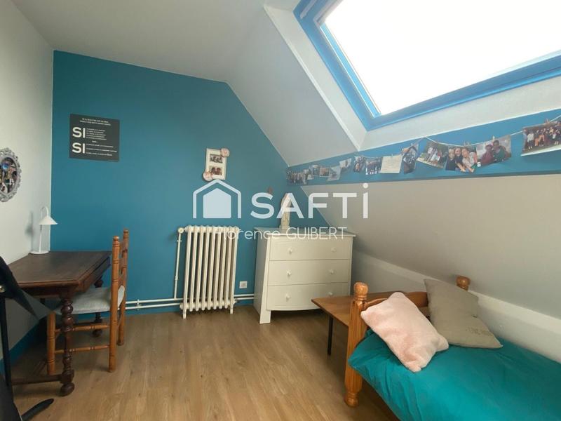 Maison - 182 m² - 9 pièces