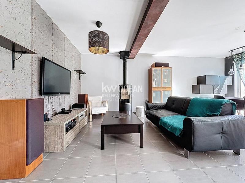 Maison - 95 m² - 5 pièces