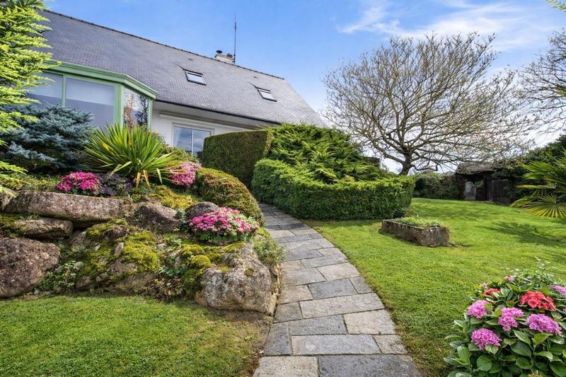 Maison - 182 m² - 7 pièces