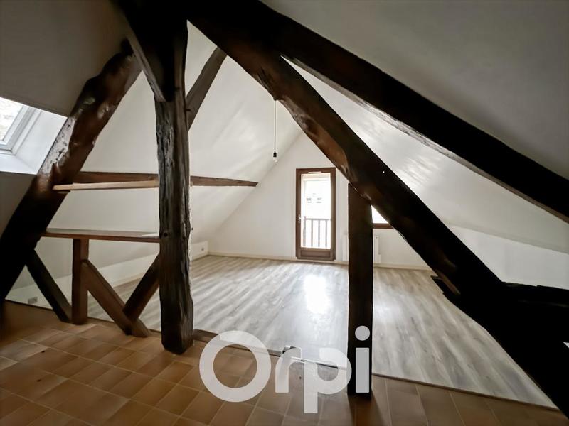 Immeuble - 97 m² - 5 pièces