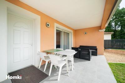 Maison - 96 m² - 5 pièces