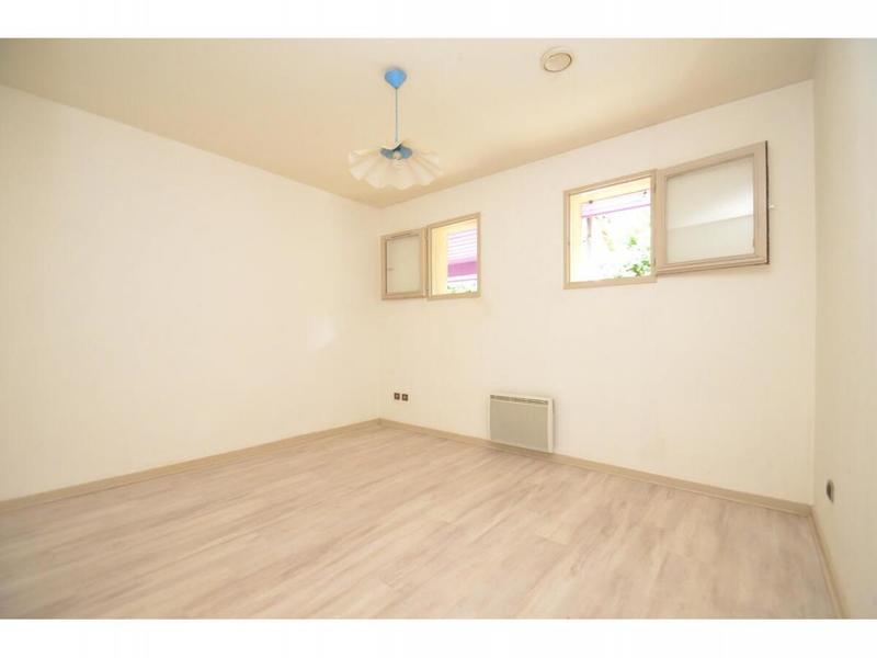 Maison - 94 m² - 5 pièces