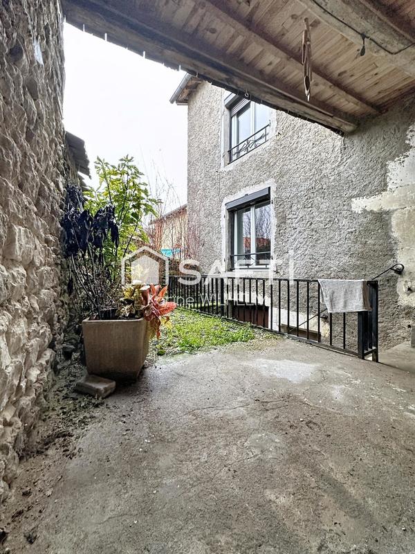 Maison - 150 m² - 6 pièces