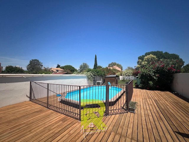 Maison - 102 m² - 5 pièces