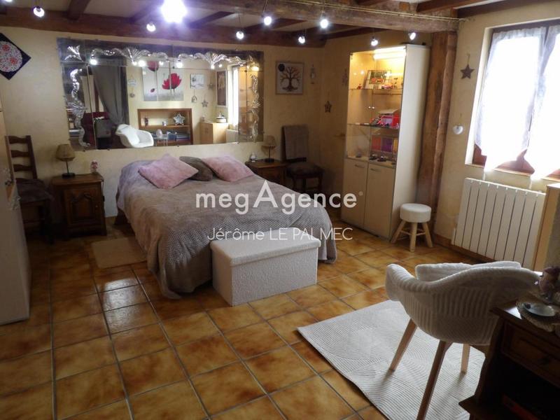 Maison - 160 m² - 8 pièces