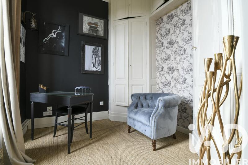 Maison - 309 m² - 10 pièces