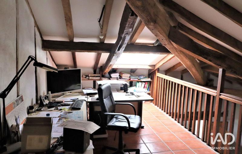 Maison - 377 m² - 10 pièces