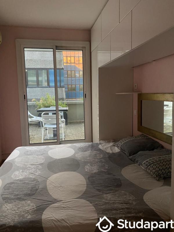 Chambre - 8 m² - 1 pièce