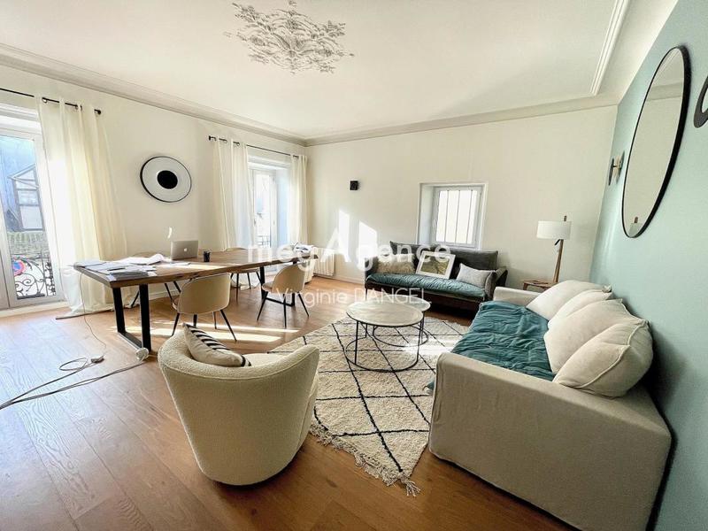 Appartement - 60 m² - 2 pièces