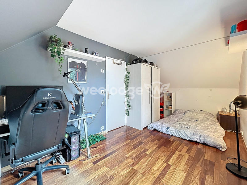 Maison - 105 m² - 5 pièces