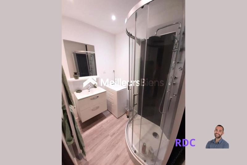 Immeuble - 104 m² - 5 pièces