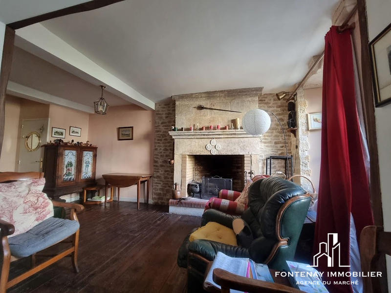 Maison ancienne - 178 m² - 8 pièces