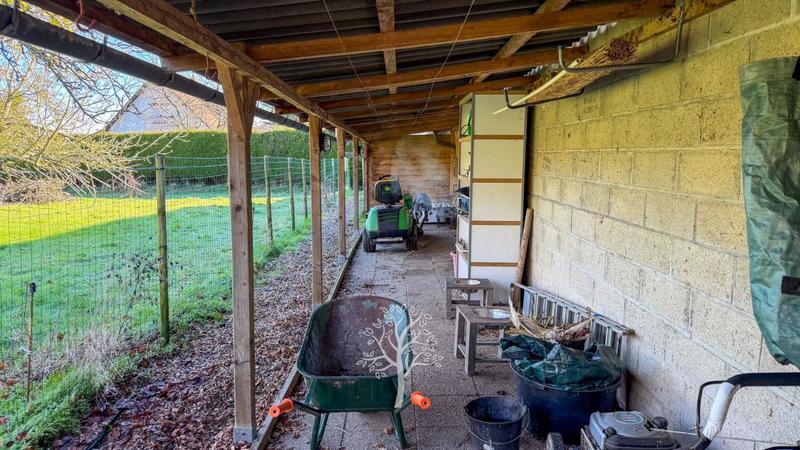 Maison - 180 m² - 5 pièces