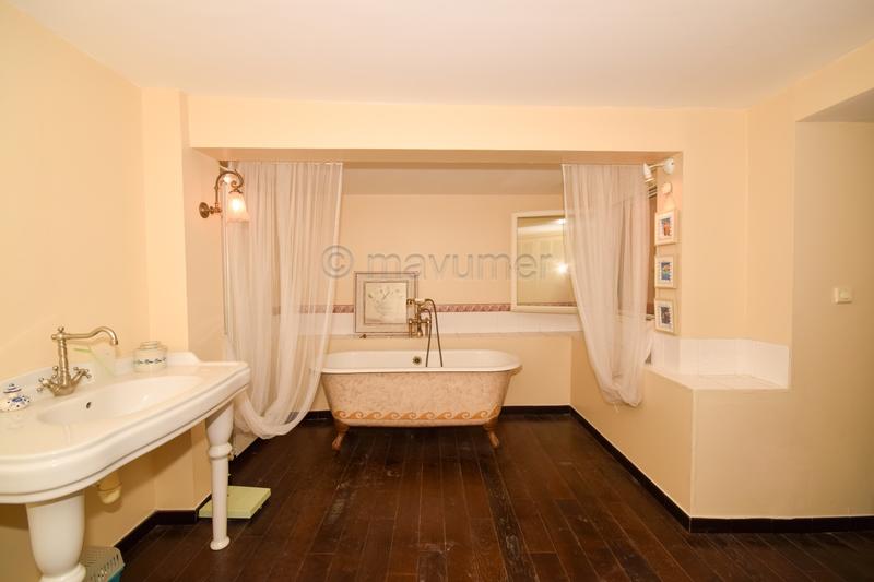 Maison - 139 m² - 4 pièces