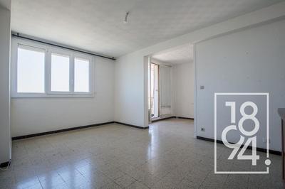 Appartement - 64 m² - 4 pièces