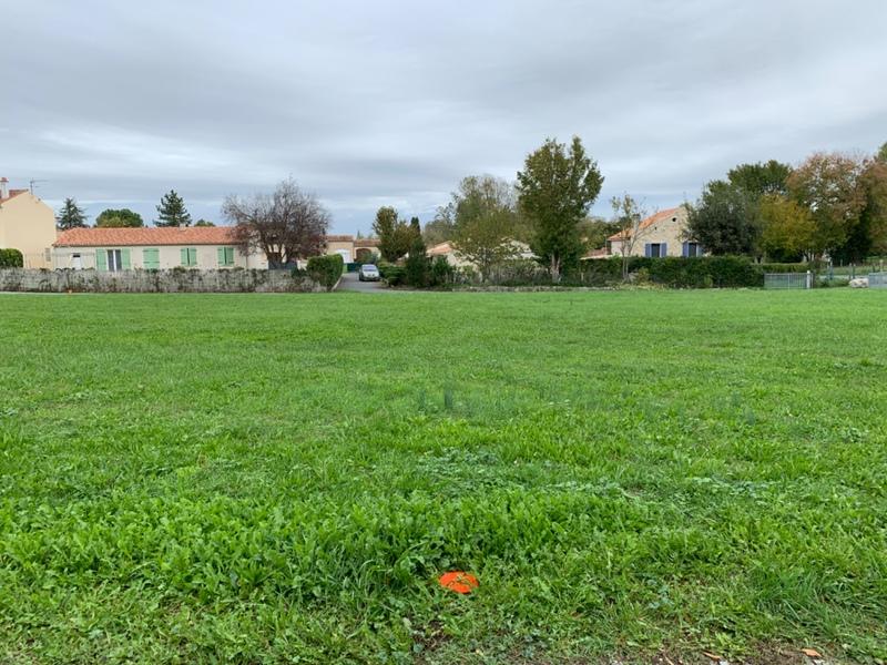 Terrain constructible - 750 m²
