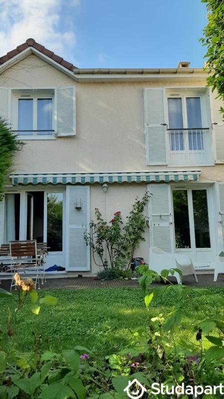 Chambre - 9 m² - 1 pièce