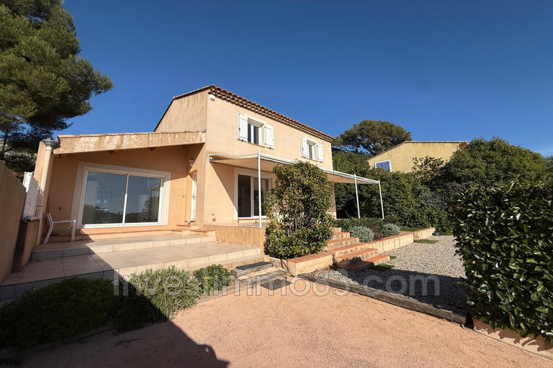 Maison - 127 m² - 5 pièces