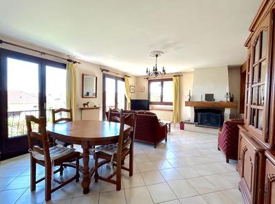 Villa - 170 m² - 8 pièces
