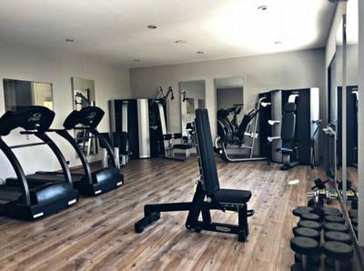 Local commercial - 633 m²