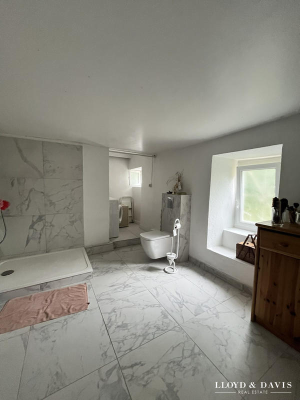 Appartement - 122 m² - 4 pièces