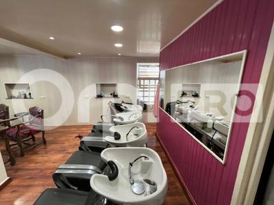 Immeuble - 64 m² - 2 pièces