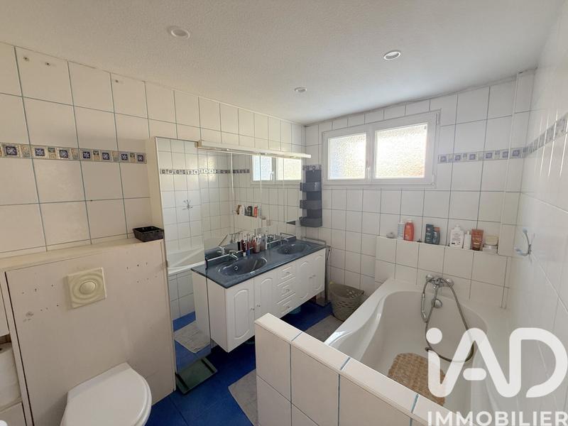 Maison de ville - 96 m² - 5 pièces