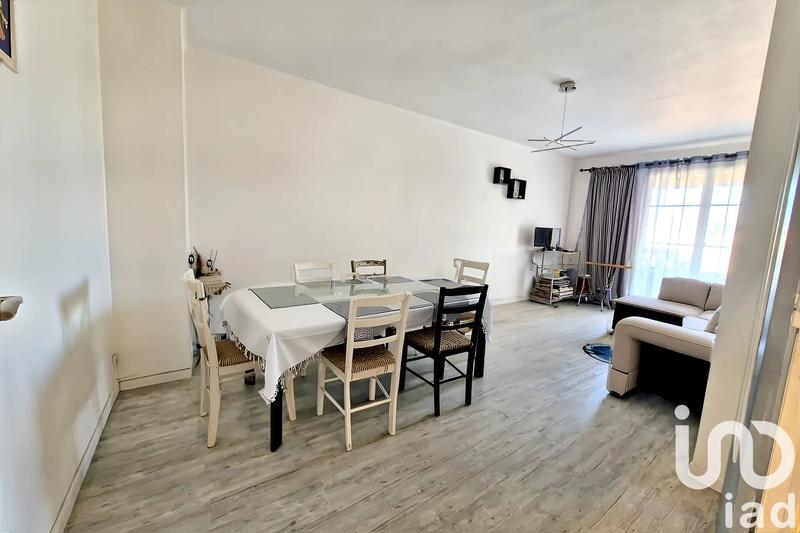 Appartement - 75 m² - 3 pièces