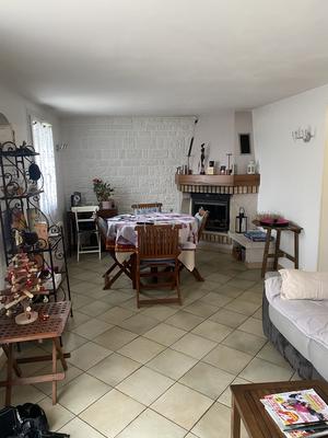 Maison - 85 m² - 5 pièces