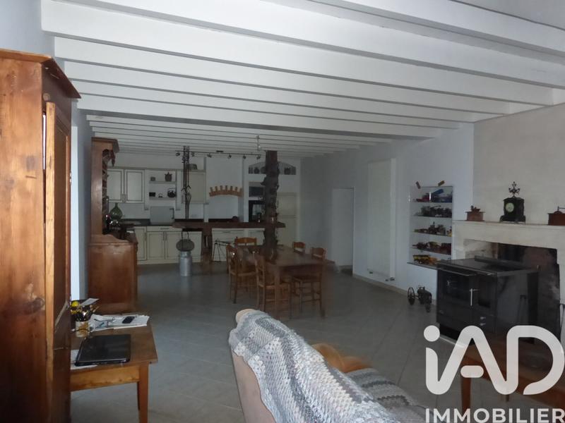 Maison - 207 m² - 6 pièces