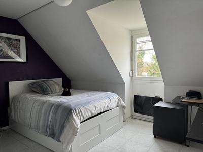 Pavillon - 142 m² - 5 pièces