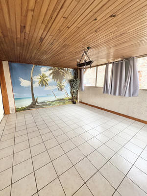 Maison - 104 m² - 5 pièces