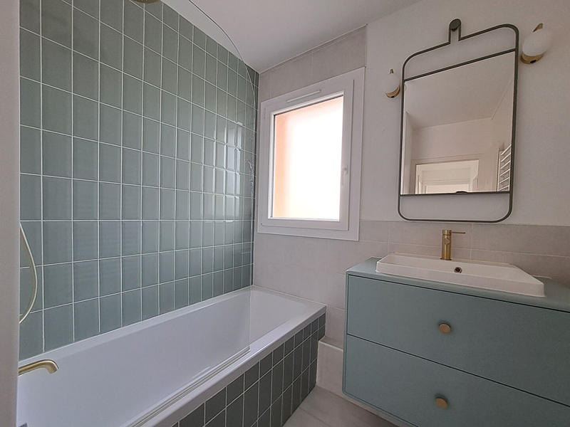 Appartement - 61 m² - 4 pièces