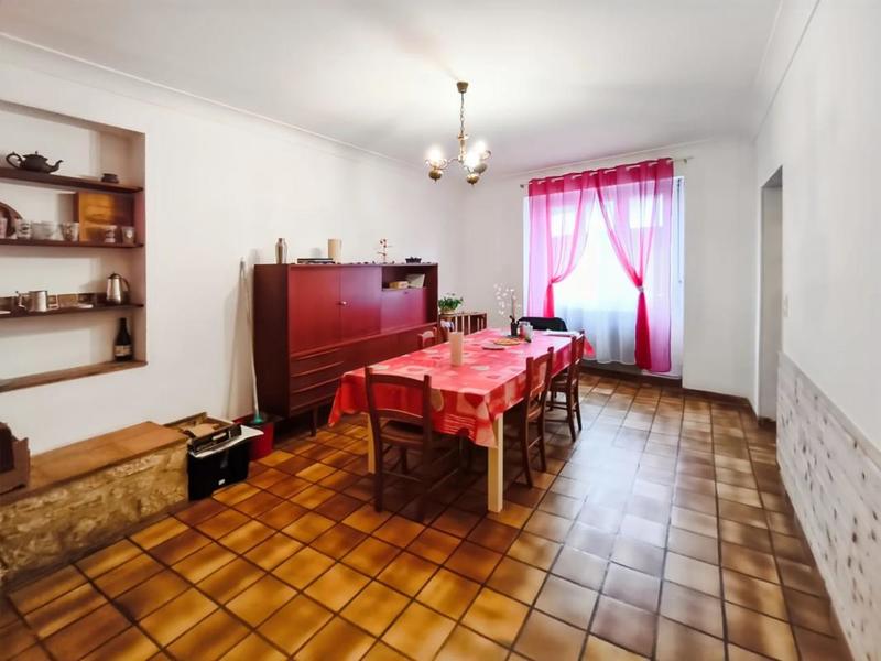 Maison - 170 m² - 8 pièces