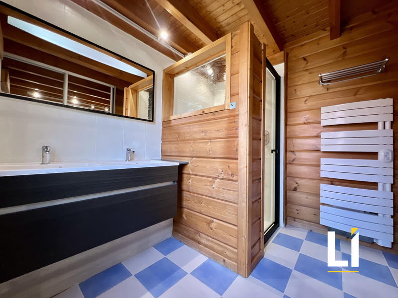 Châlet - 102 m² - 5 pièces