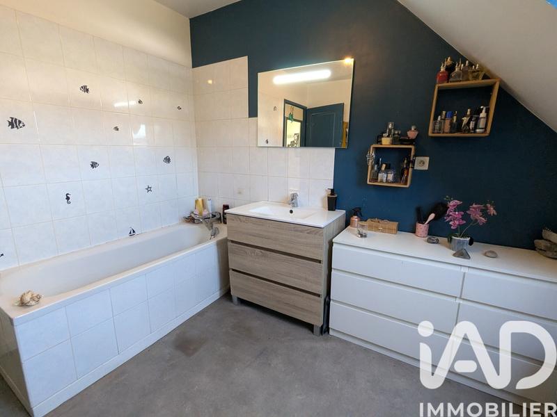 Maison - 84 m² - 4 pièces