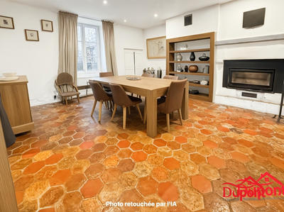 Maison ancienne - 186 m² - 9 pièces
