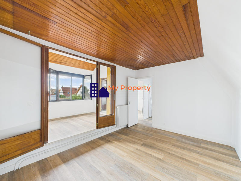 Maison - 152 m² - 7 pièces