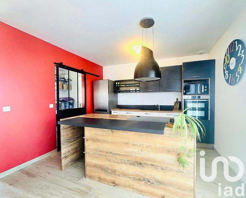 Maison - 98 m² - 4 pièces